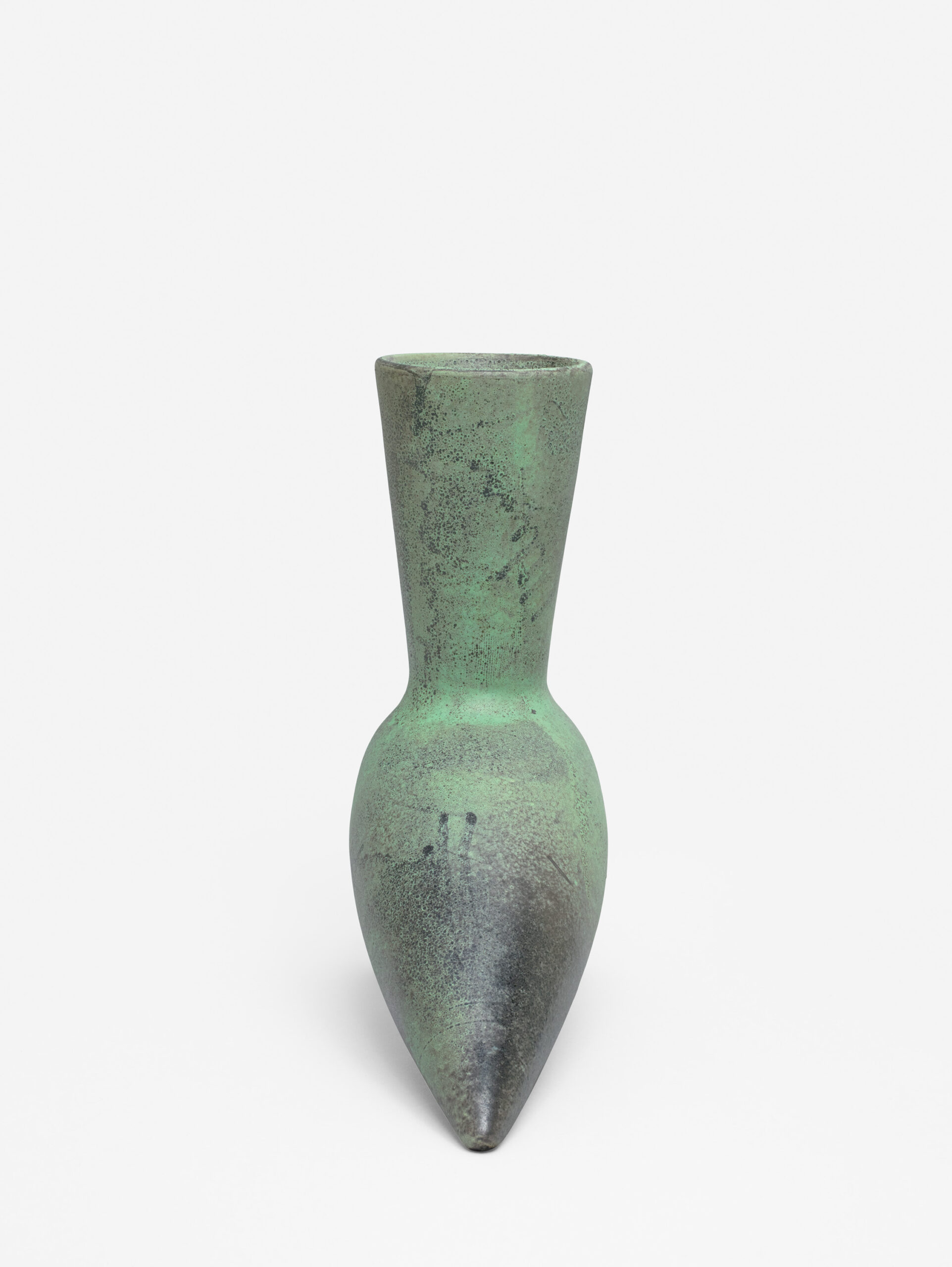 RAMIE_MADOURA_VASE_ANIMAL_VERT_AR