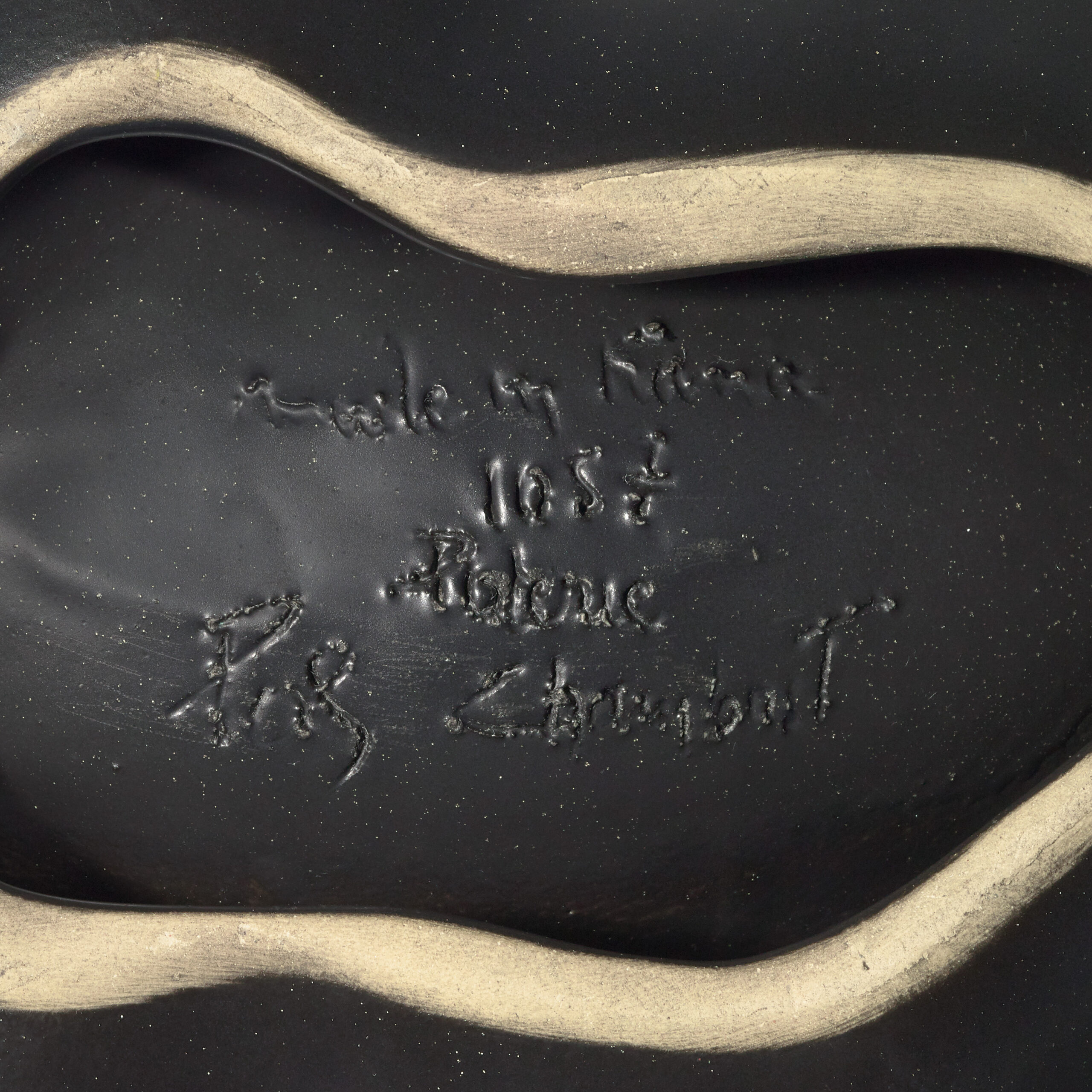 CHAMBOST_COUPE_FEUILLE_1057_NOIR_JAUNE_BLANC_NACRE_SIGN