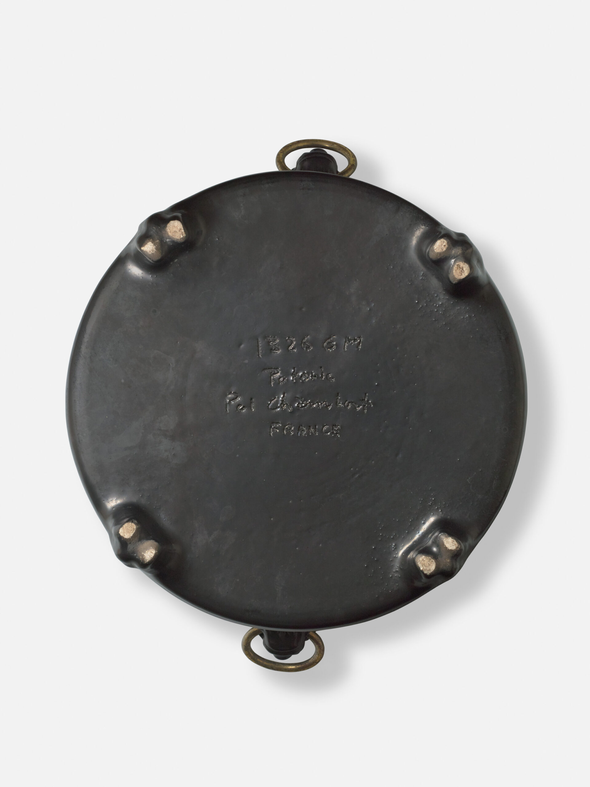 CHAMBOST_VASE_CACHE_POT_1326_GM_TETES_LION_NOIR_DESSOUS