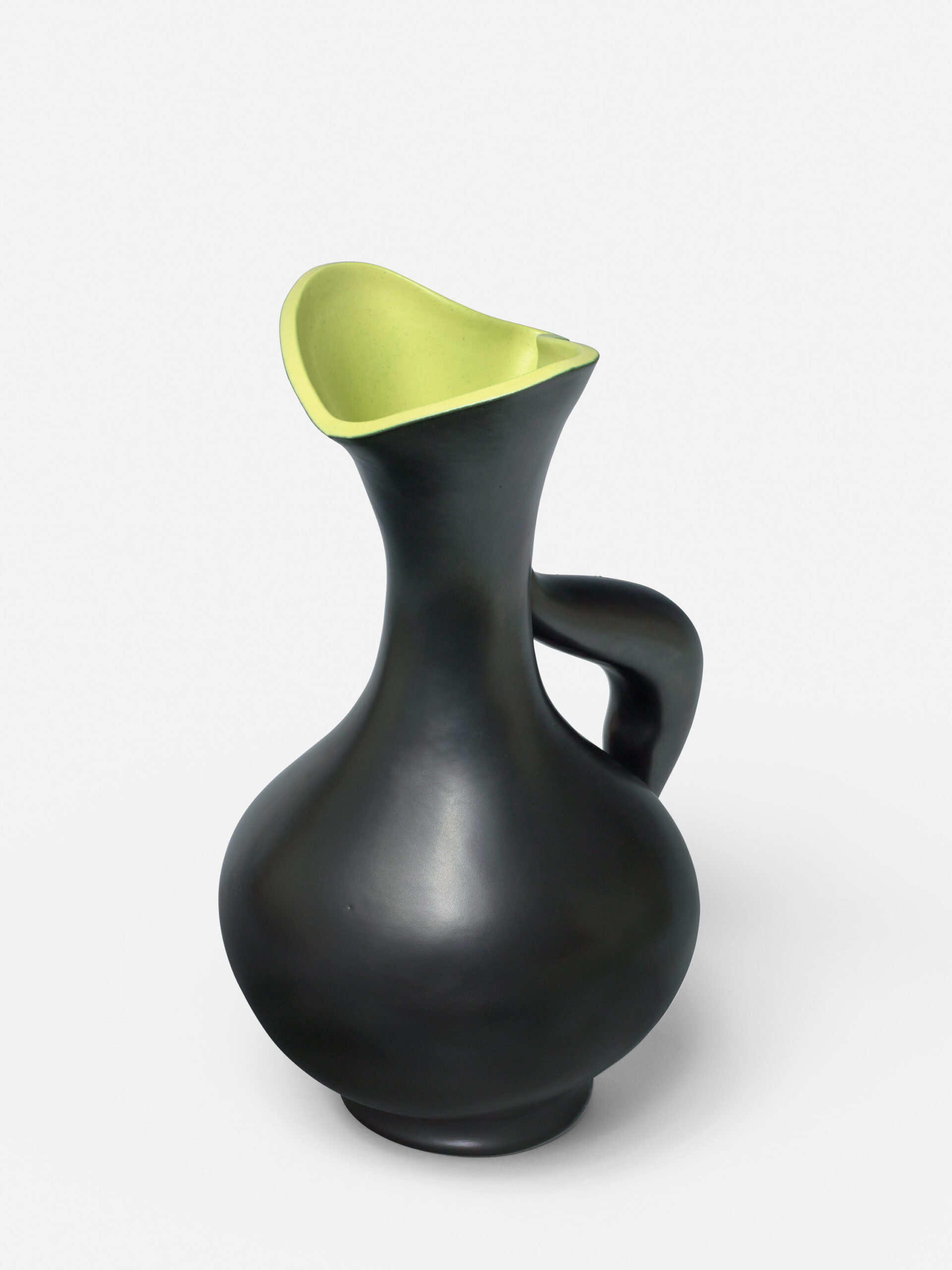 CHAMBOST_VASE_PICHET_ESCARGOT_894_NOIR_JAUNE_TQHAUT