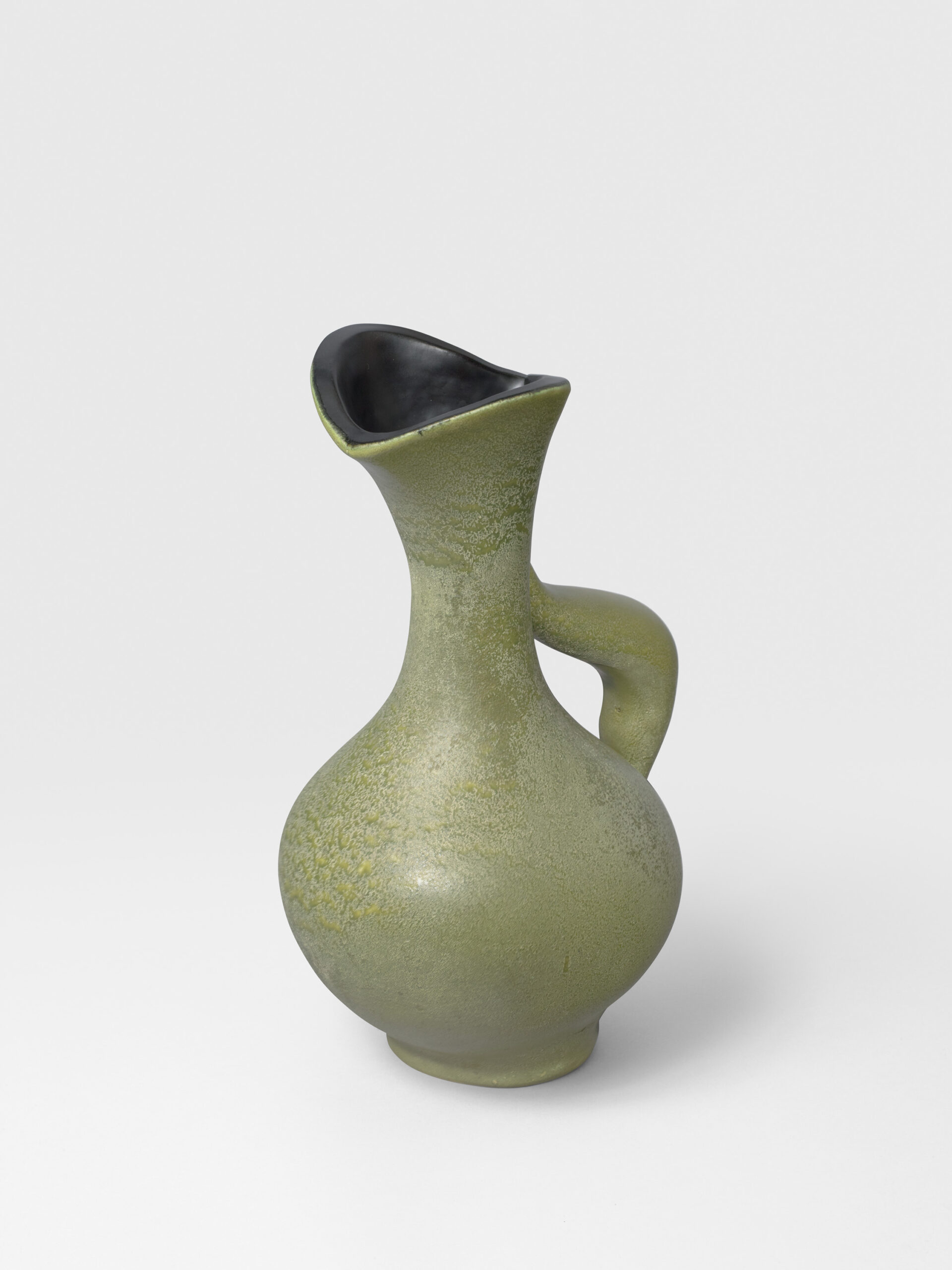CHAMBOST_VASE_PICHET_ESCARGOT_894_VERT_MOUSSE_NOIR_FACEC
