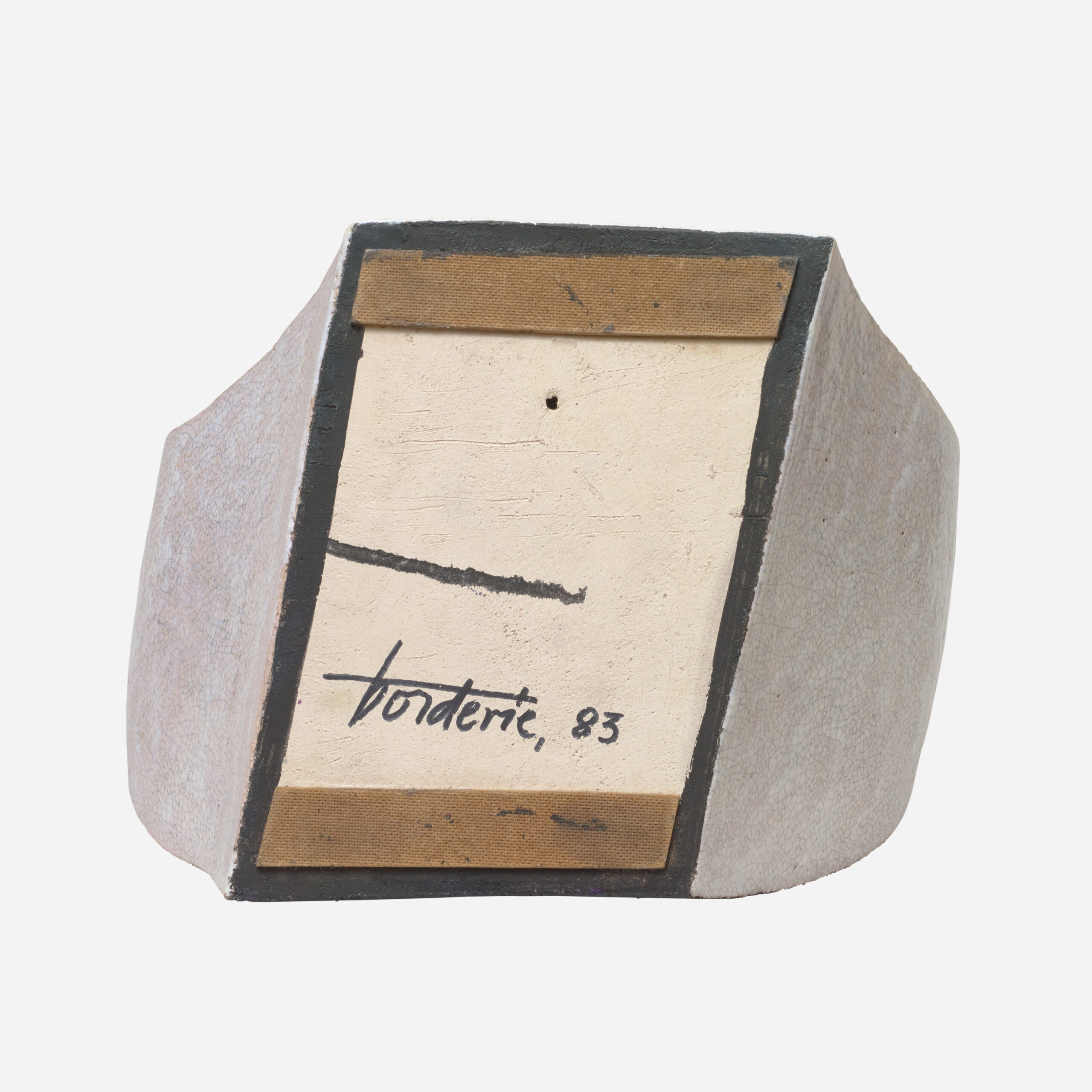 BORDERIE_SCULPTURE_FLAMME_BLANC_CRAQ_BLEU_NOIR_ROUGE_SIGN