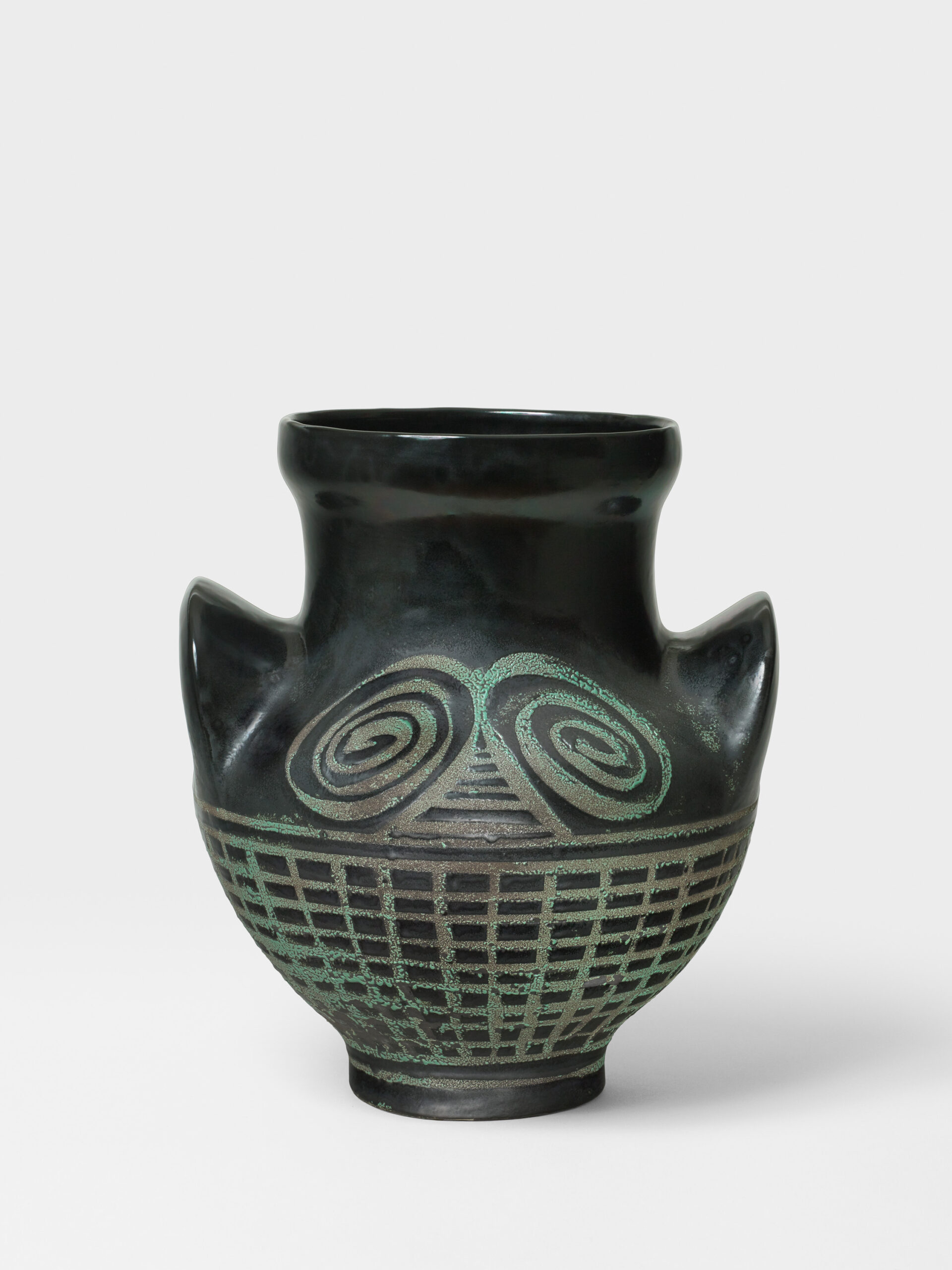 CAPRON_VASE_ANSES_NOIR_VERT_FACEB